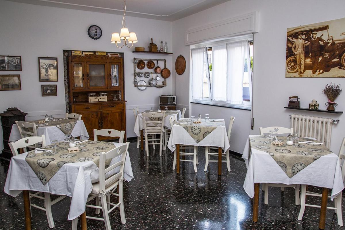 B&B Hotel Costa Azzurra Spotorno Eksteriør billede