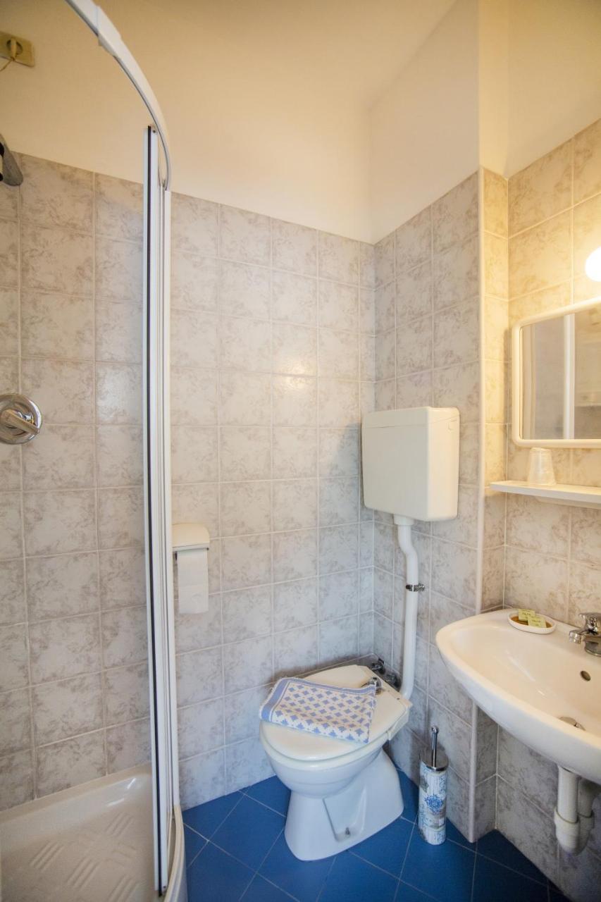B&B Hotel Costa Azzurra Spotorno Eksteriør billede